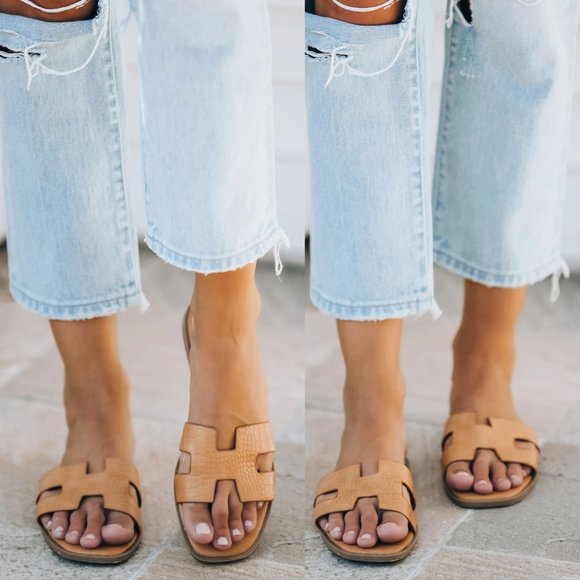 NEW Croc Embossed H Band Slide Sandals Camel Nude - Picture 7 of 14